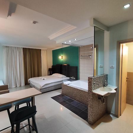 Marina Beach Hotel 特拉维夫 外观 照片