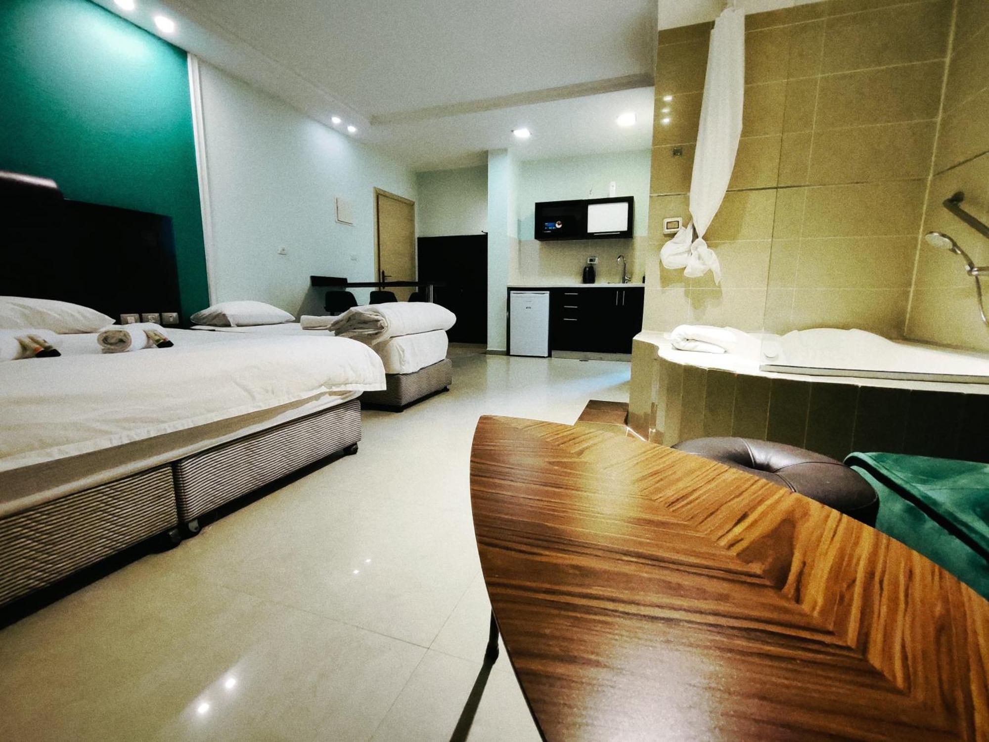 Marina Beach Hotel 特拉维夫 外观 照片