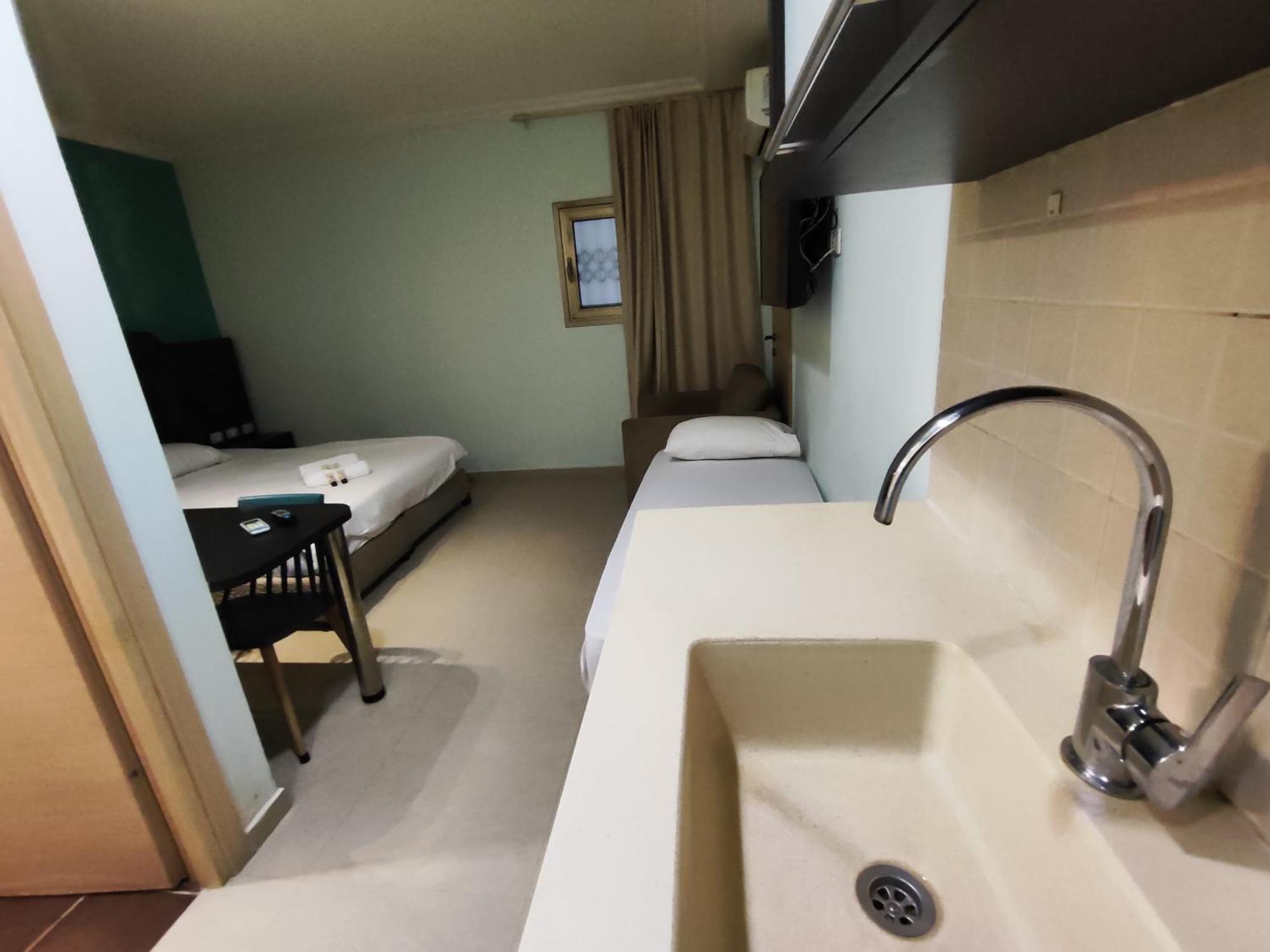 Marina Beach Hotel 特拉维夫 外观 照片
