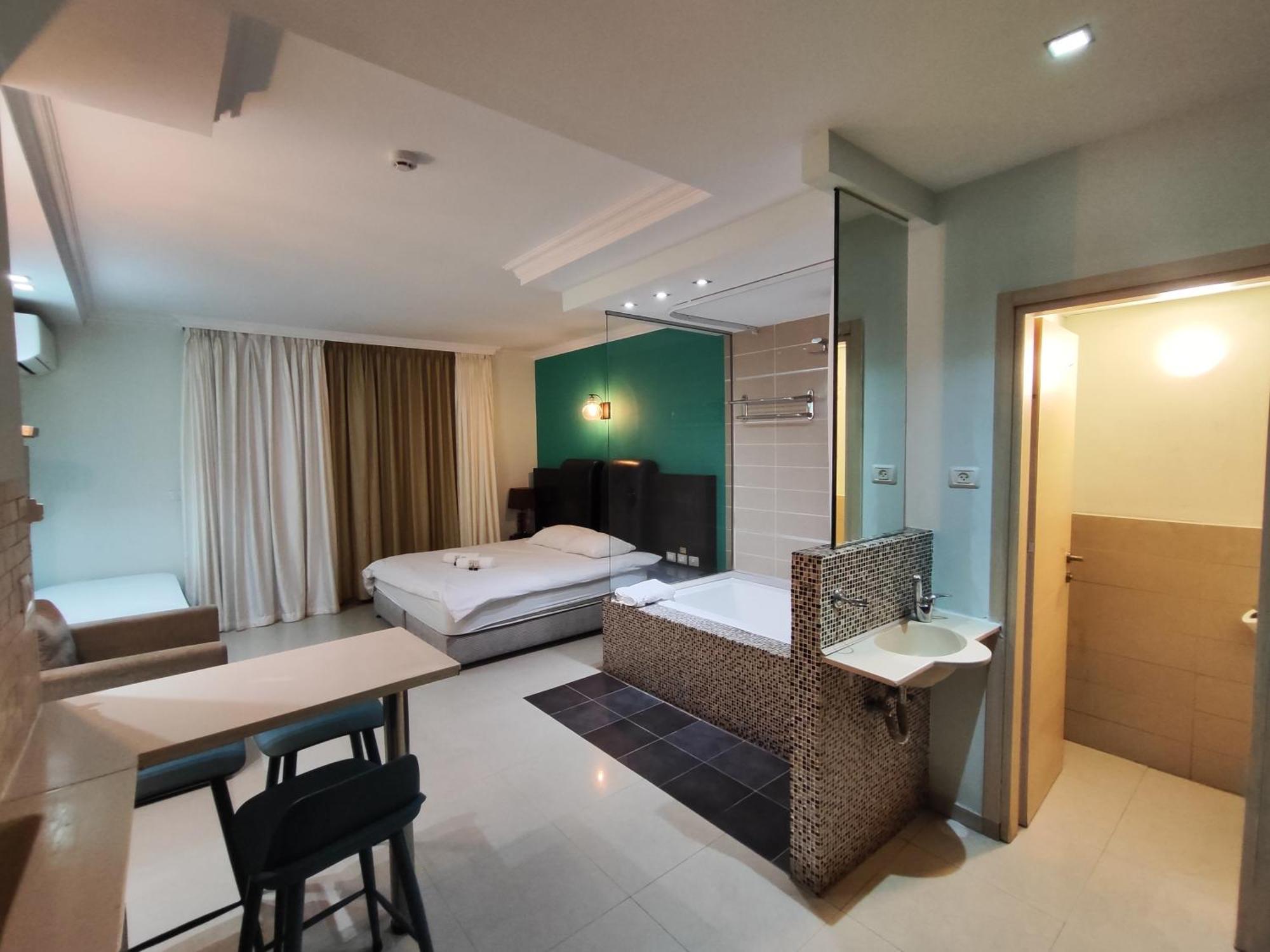 Marina Beach Hotel 特拉维夫 外观 照片
